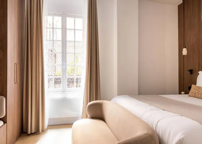 Exceptionnel Champ De Mars - 7 - 2p * Париж